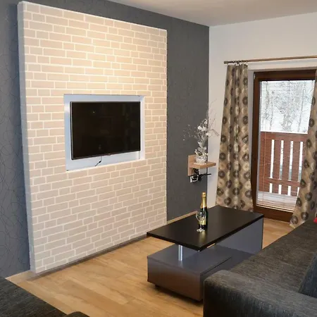 Chopok Juh Tatiana, Trangoška Apartamento *